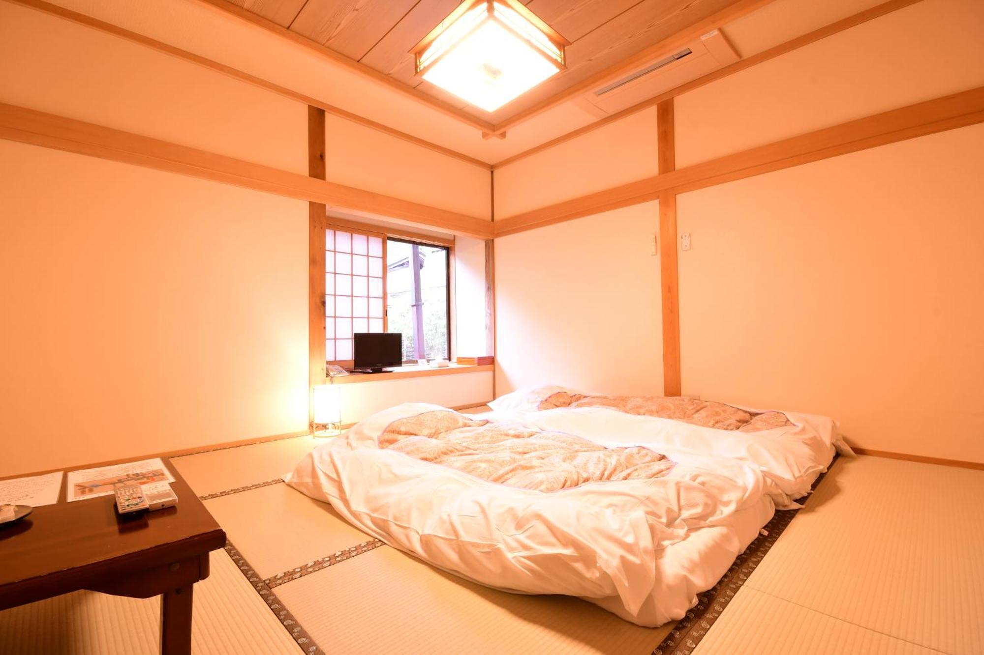 Koyasan Shukubo Saizenin Hotel Exterior photo